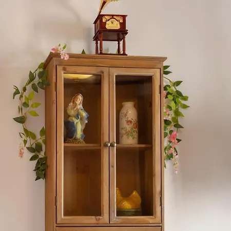 Romantic Alfama Balcony - 10 Minutes From Terreiro Do Paco Apartment Lisbon