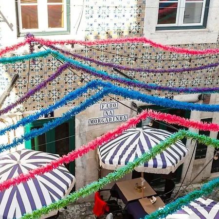 Apartamento Romantic Alfama Balcony - 10 Minutes From Terreiro Do Paco *