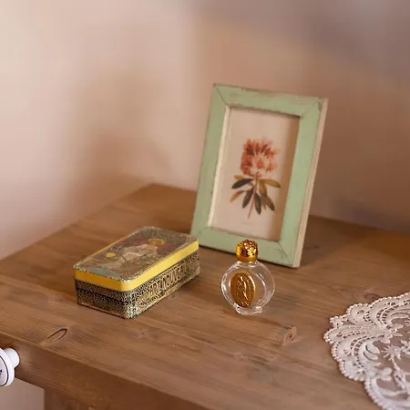 Romantic Alfama Balcony - 10 Minutes From Terreiro Do Paco